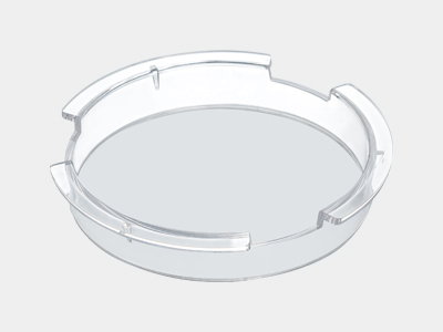 嵌入皿側(cè)面有三個(gè)開窗設(shè)計(jì)，方便實(shí)驗(yàn)時(shí)拿取和培養(yǎng)環(huán)境的氣體交換，也可用于標(biāo)準(zhǔn)移液器加/取液