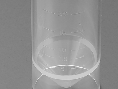 管體表面刻度清晰，方便觀察，準(zhǔn)確度±2%