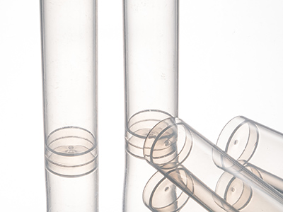 管體透明，無刻度，可視度好，可立底